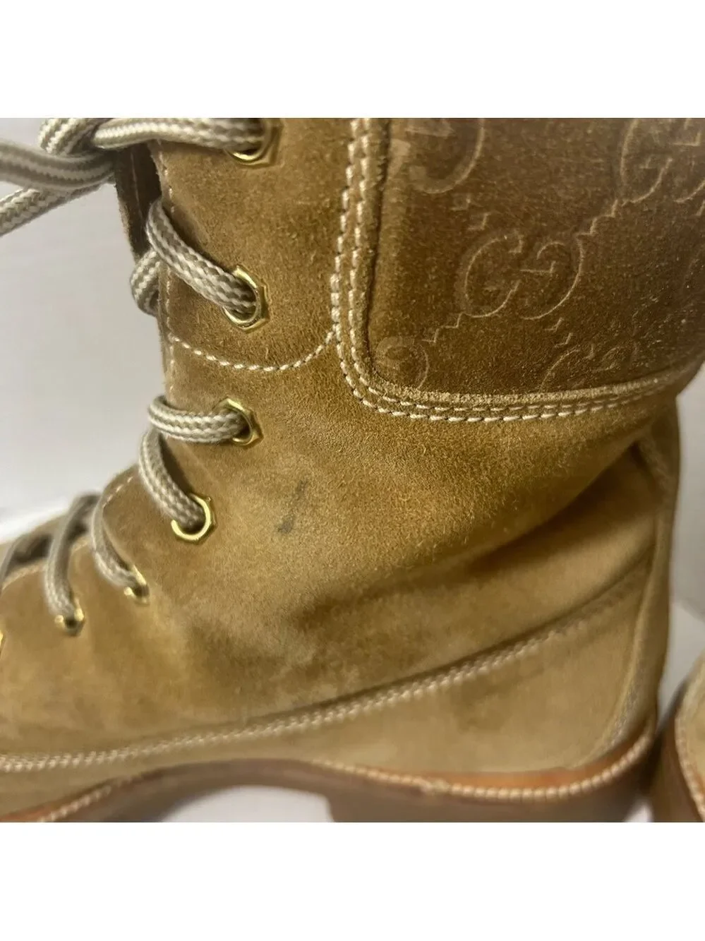GUCCI Men’s Leather Suede Timberland Style Boots Logo Beige Lace Up 9.5D
